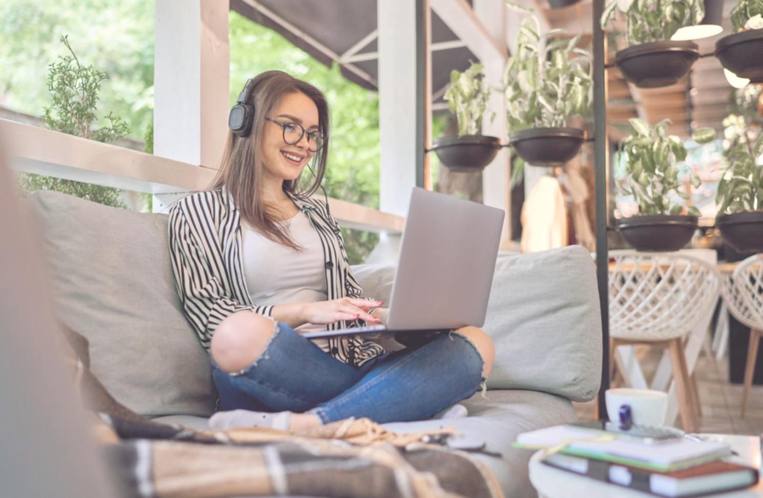 Sessione di life coaching personalizzata in ambiente professionale